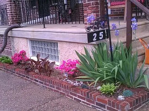 25 N Ashmead Pl, Philadelphia, PA 19144