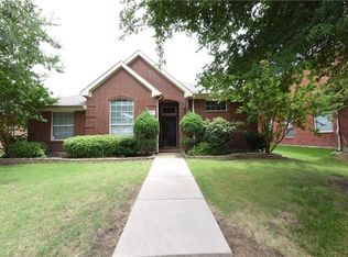 7201 Lazy Meadow Ln, Frisco, TX 75033