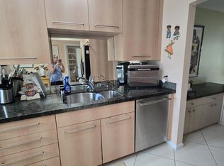 Boca Lago, Boca Raton, FL 33428