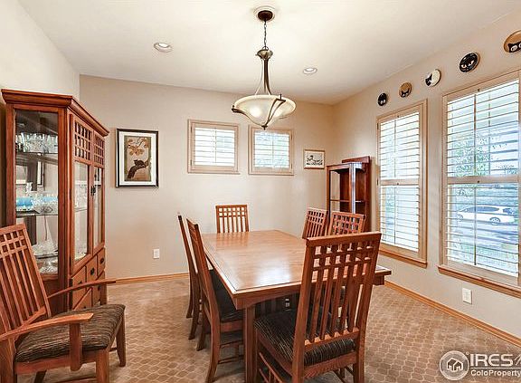 5th image of 605 Deerwood Dr