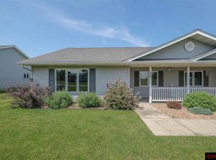 504 Hague Ave S, Hollandale, MN 56045
