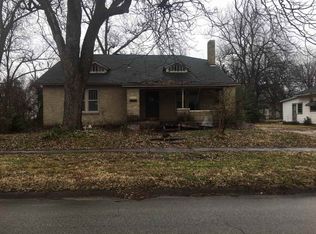 1210 W Huntington Ave, Jonesboro, AR 72401