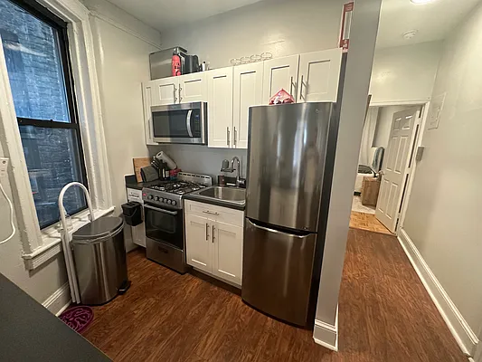 Rented by Living New York | media 10