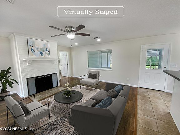2nd image of 9849 S LINCOLN Avenue