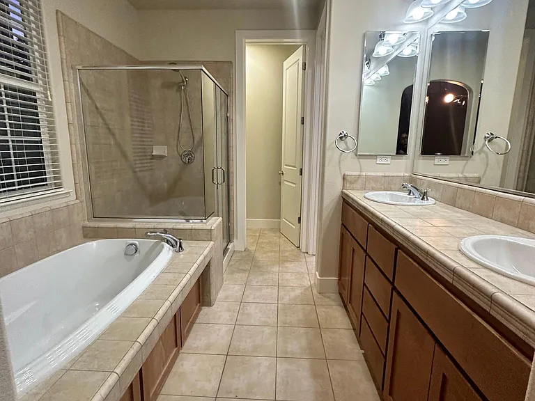 4490 Maybeck Ter — Photo 16