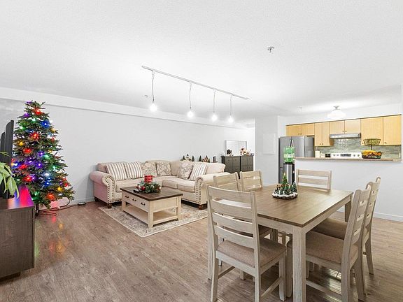 4th image of 244 Sherbrooke St #2117
