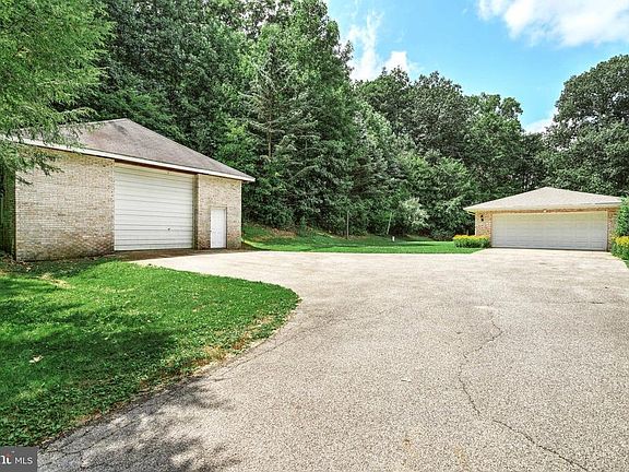 5th image of 7324 Spring Rd