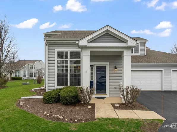 231 Grays Dr #1, Oswego, IL 60543