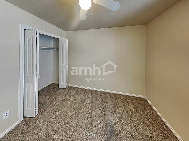 1673 W 1500 S — Photo 16