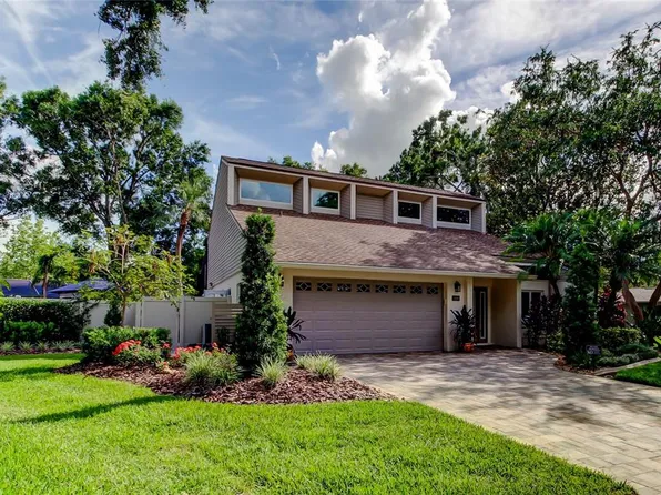 3406 Hollyhock Way, Tampa, FL 33618