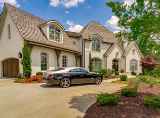 5061 Kings Close, Alpharetta, GA 30004
