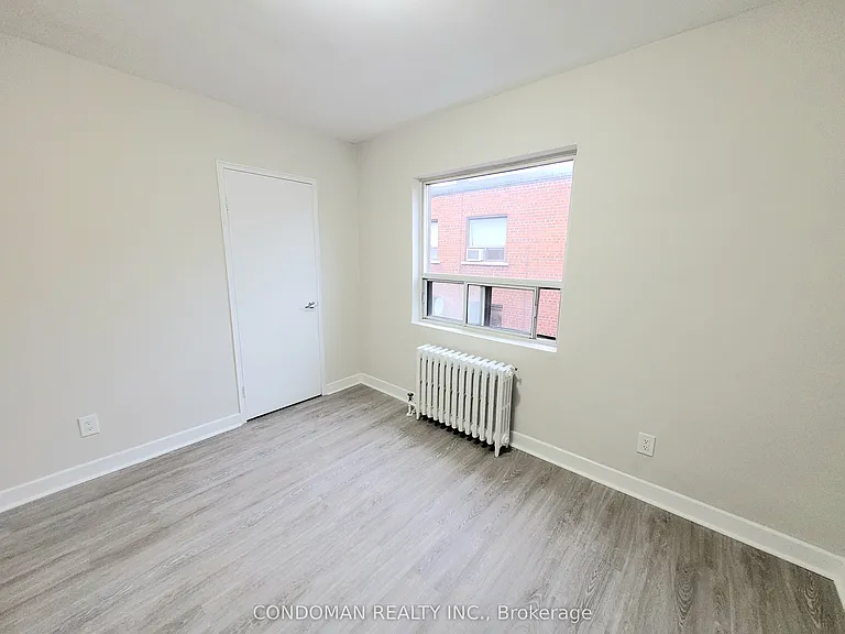 852 Broadview Ave #303 — Photo 5