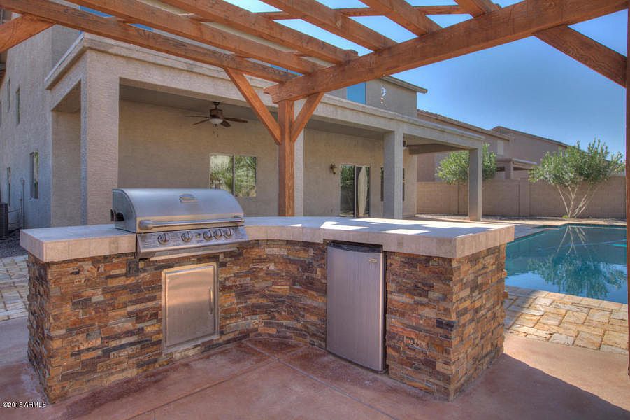 1st image of 41674 N Vargas Dr