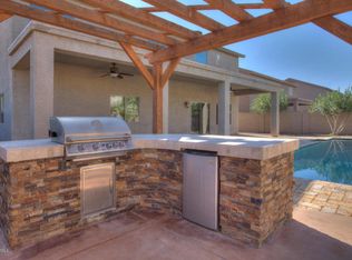 41674 N Vargas Dr, San Tan Valley, AZ 85140