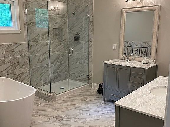 2nd image of 8543 Silvercreek Dr