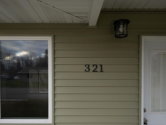 2nd image of 321 W Garfield Ave