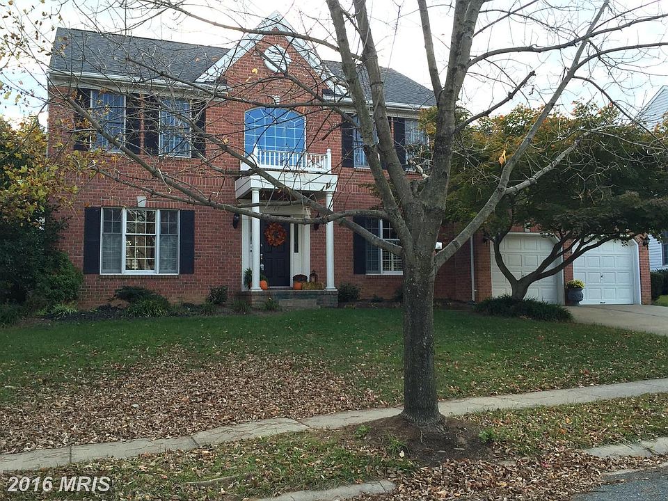 1st image of 17 N Forest Dr