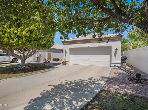 2150 E Huron Court, Gilbert, AZ 85234