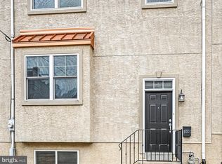 4664 Smick St, Philadelphia, PA 19127
