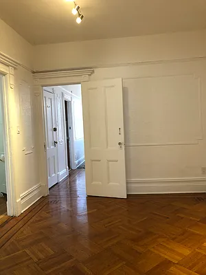 Rented by B.Belinda Realty LLC. | media 19