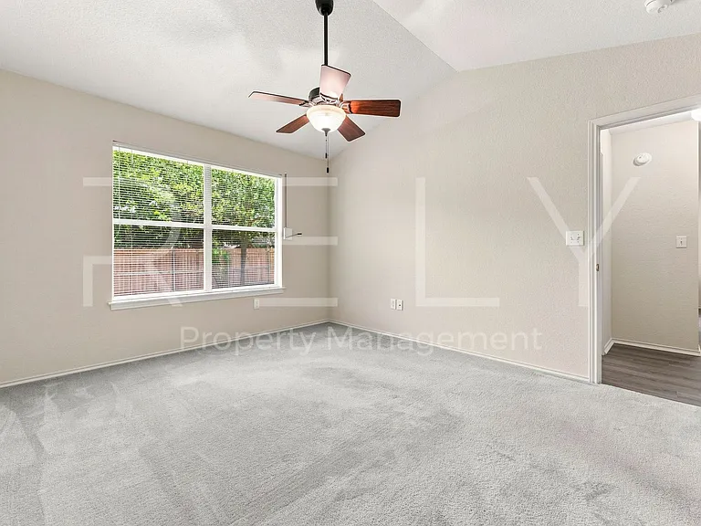 103 Prairie Springs Loop — Photo 18