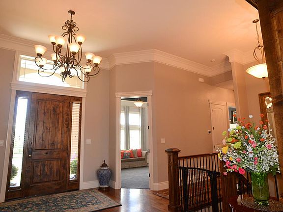 5th image of 364 Stillwater Circle