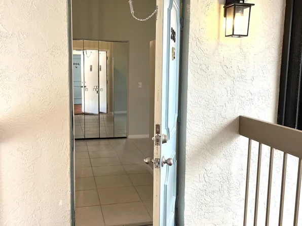 3225 S Lakeview Circle #22203, Hutchinson Island, FL 34949