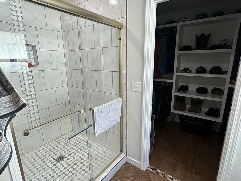 2405 Joes Ln — Photo 22