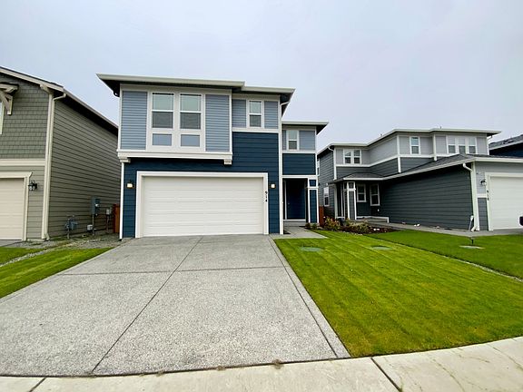 2nd image of 914 Burwood St SE