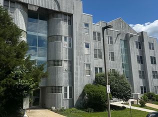 5215 Le Parc Dr APT 7, Wilmington, DE 19809