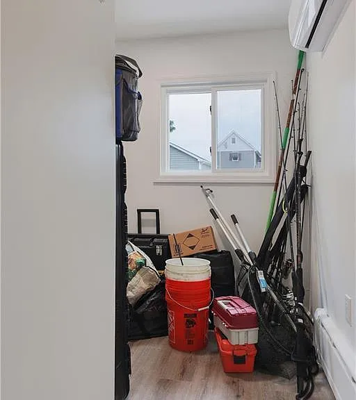 215 Washington Rd — Photo 25