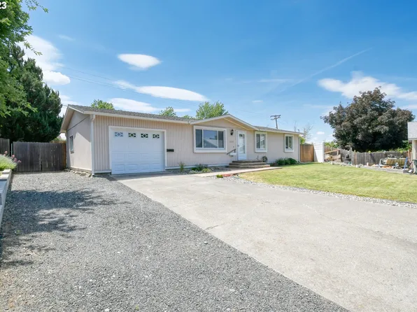1317 SW 3rd Pl, Pendleton, OR 97801
