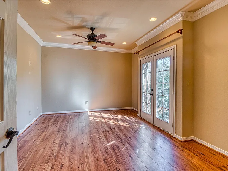 1250 Utah St — Photo 24