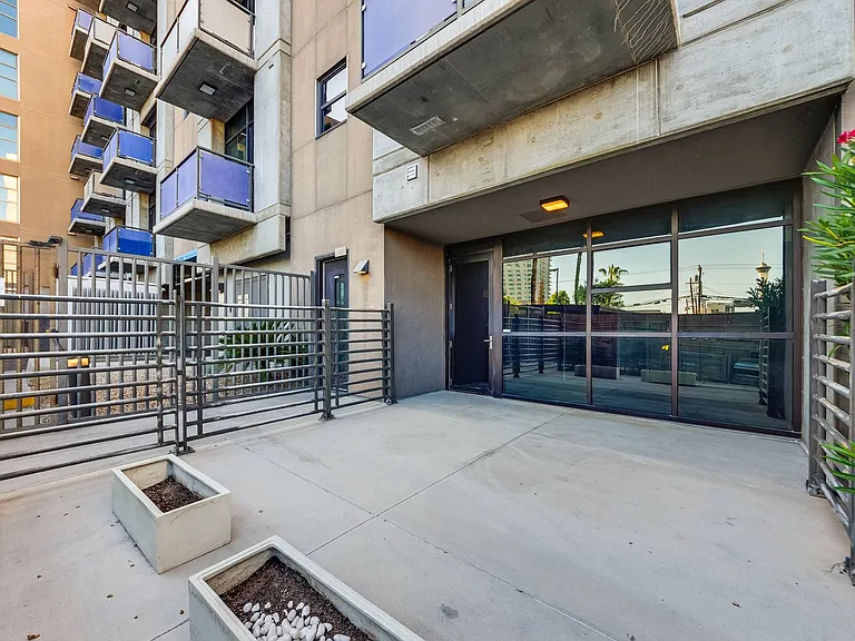 353 Bonneville Ave #161 — Photo 22