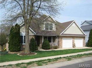 421 Windy Hills Dr, Washington, MO 63090