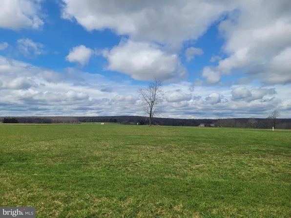 Cherry View Dr, Accident, MD 21520