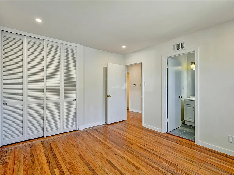 177 Romney Ave — Photo 22