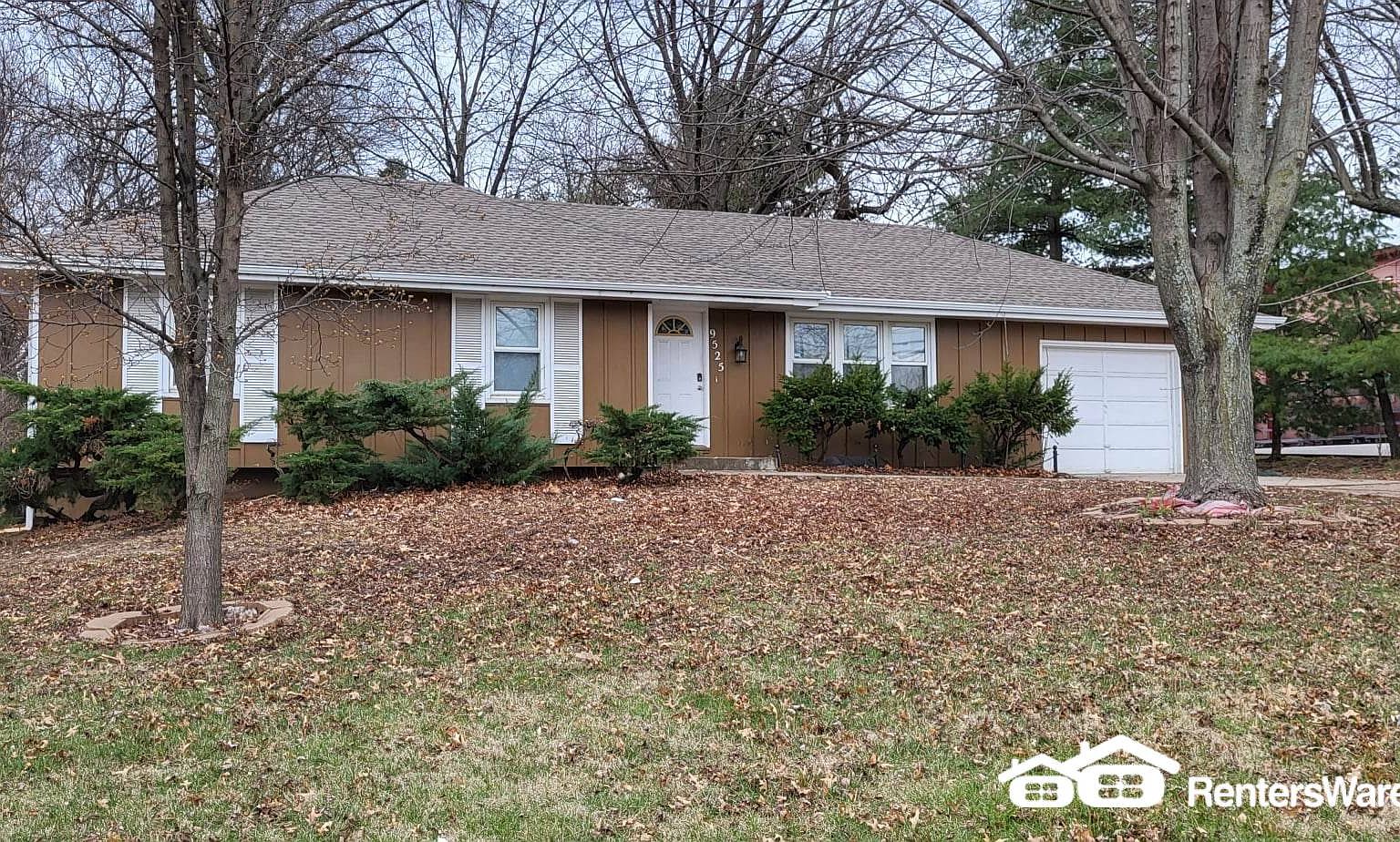 9525 E Gregory Blvd, Raytown, MO 64133 Zillow
