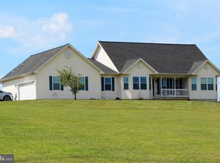 18832 Artillery Dr, Hagerstown, MD 21740