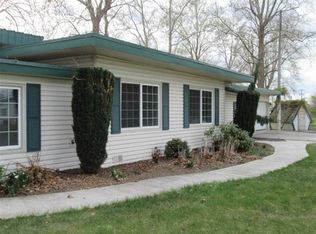 14906 S Haney Rd, Kennewick, WA 99337