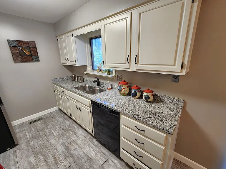 3514 SW Kiowa St — Photo 7