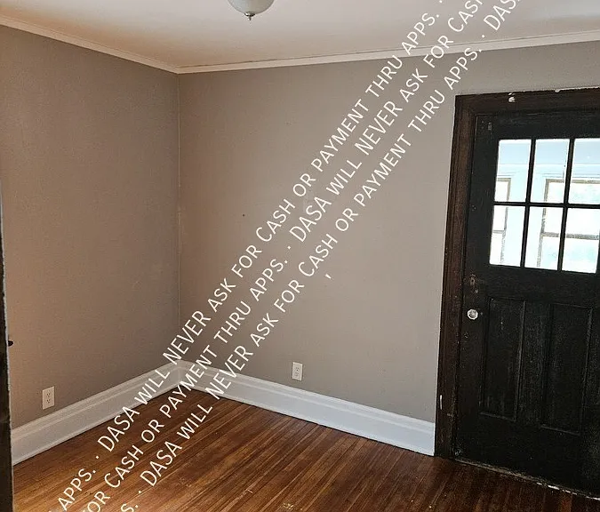 376 Magee Ave — Photo 8