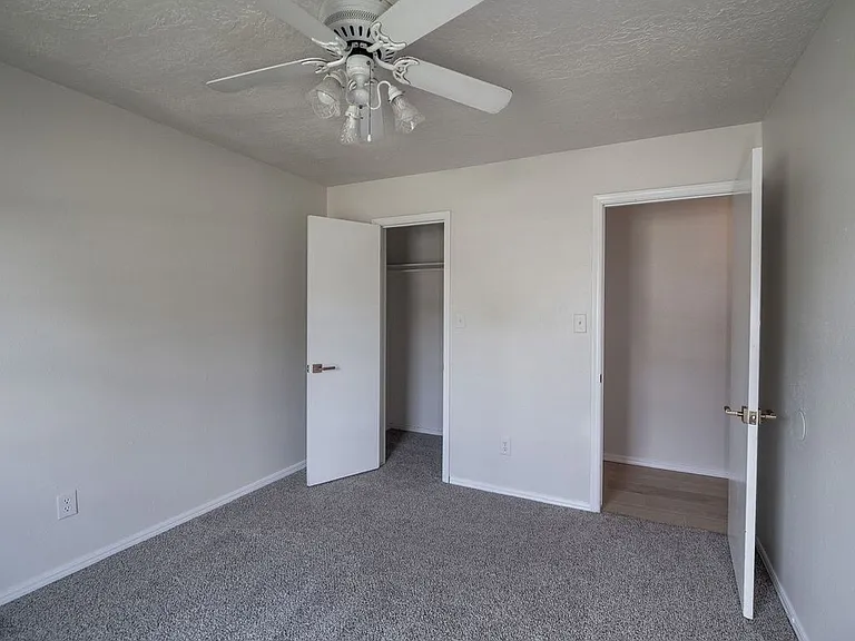 3306 Pheasant Run Rd — Photo 36