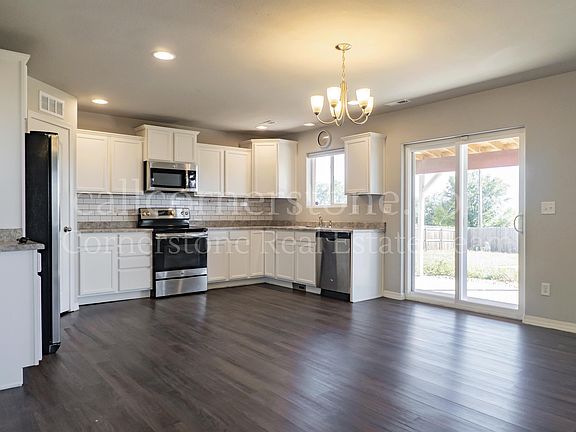 3rd image of 11727 Sedge Ct