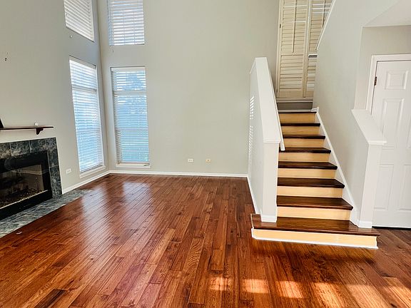 3rd image of 112 S Pembroke Cir