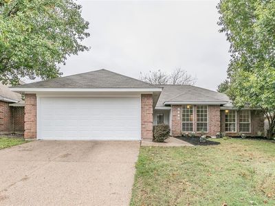 8008 Tree Leaf Ln, Fort Worth, TX, 76123