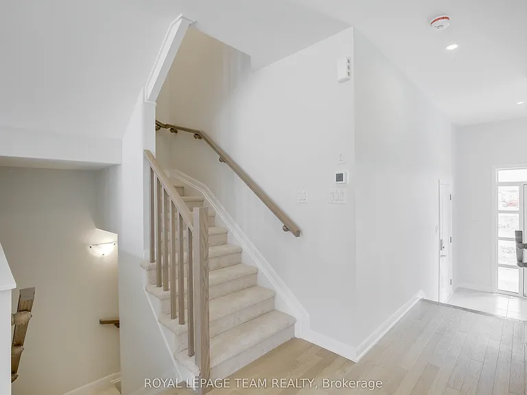 937 Athenry Ct — Photo 13