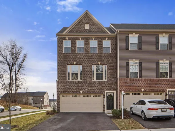 8811 Sybil Ln, Upper Marlboro, MD 20772