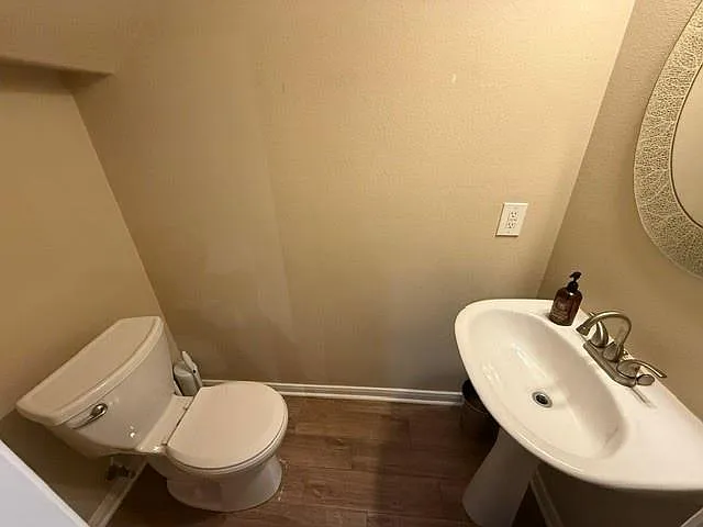 3300 Forest Creek Dr #27 — Photo 8