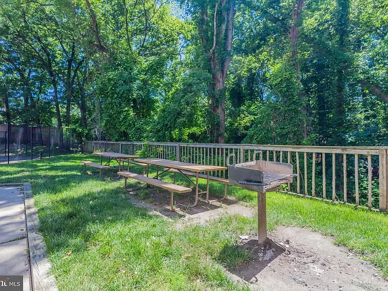 2227-3315 Wyndham Cir #2227 — Photo 36